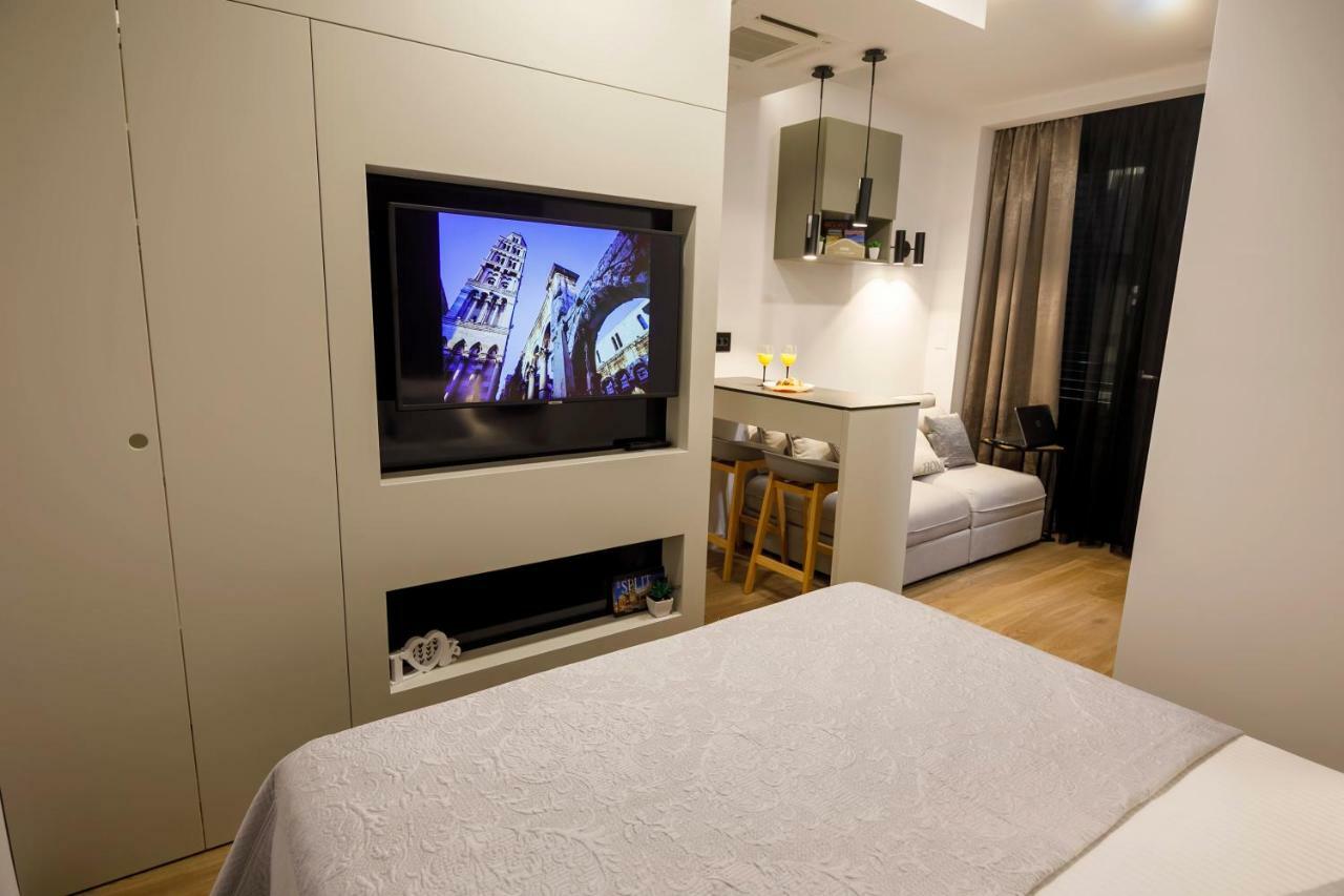 Le Soleil Rooms Split Exterior photo
