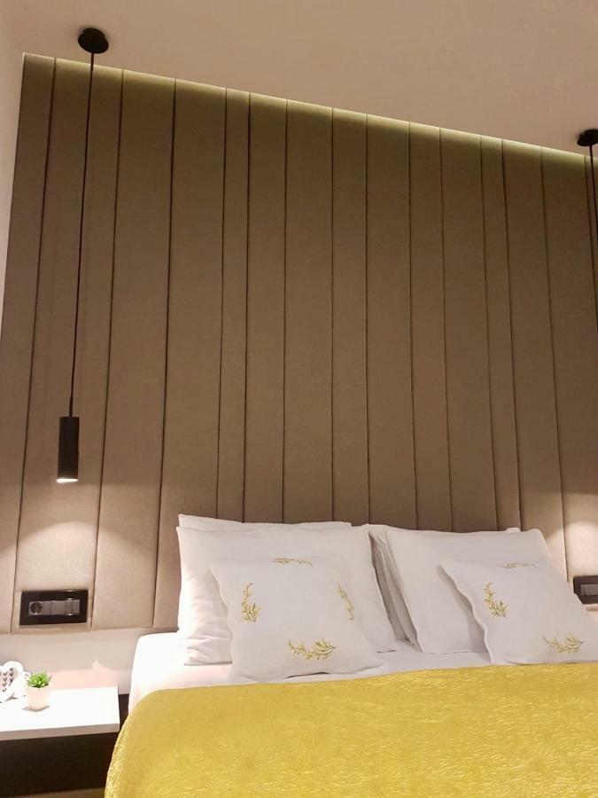 Le Soleil Rooms Split Exterior photo