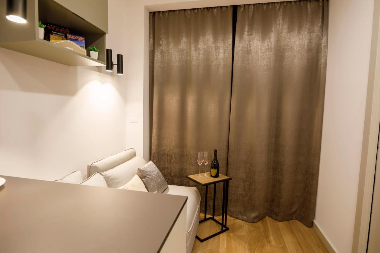 Le Soleil Rooms Split Exterior photo